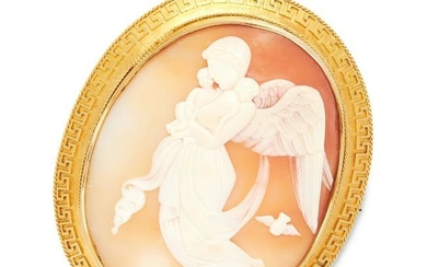 AN ANTIQUE CAMEO BROOCH, 19TH CENTURY in yellow gold