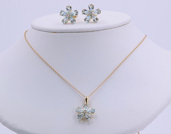 Aelra Joaillerie - 14 kt. Yellow gold - Earrings, Necklace with pendant, Pendant - 2.60 ct Aquamarine - Diamond