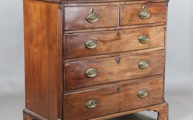 An early George III mahogany chest of oak-lined drawers, height 110cm, width 111cm, depth 51cm (faul