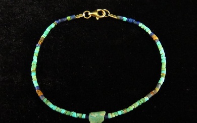 Ancient Egyptian Bracelet made of Turquois and Lapis beads with Faience Eye of Horus amulet - 18.5 cm (No Reserve Price)