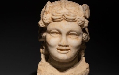 Ancient Roman Marble Herm of Bacchus god. Nice patina. 14,3 cm H.