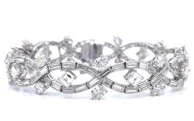 Art Deco Platinum 17.90 Ct. Diamond Bracelet
