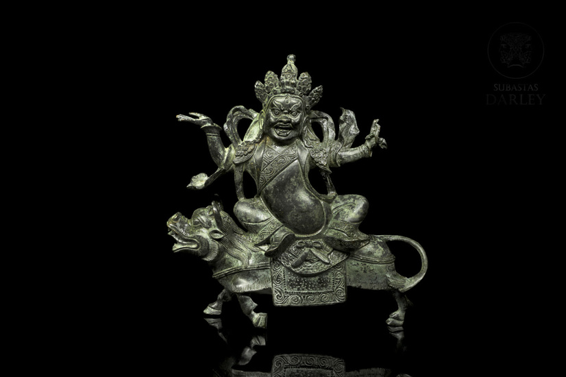 Bronze figure "Vaishravana", China, Qing dynasty