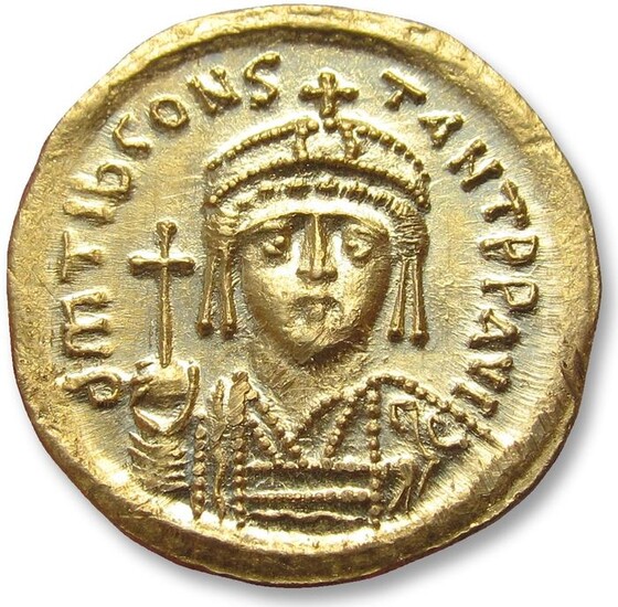 Byzantine Empire. Tiberius II Constantine (AD 578-582). Gold Solidus,Constantinople mint 579-582 A.D. - officina marking Γ - superb quality coin!