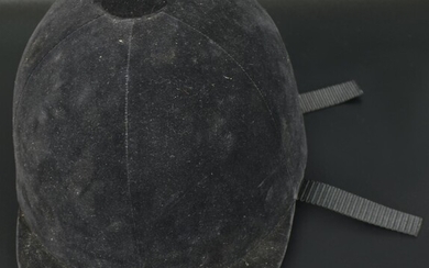 CASCO DA EQUITAZIONE casco da equitazione, marca Europa, misura 54 Mancanze