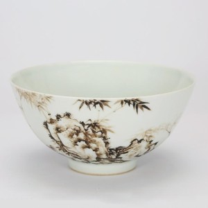 CHINESE PAINTED PORCELAIN BOWL WITH MARK, QING DYNASTY