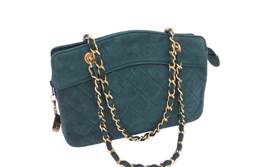 Chanel - Matelasse Shoulder bag