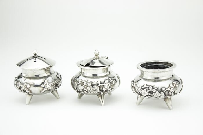 Condiment set - .900 silver - Wing On Company - China - Early 20th century