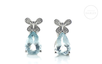Earrings "Butterfly and aquamarine" in 18k white gold