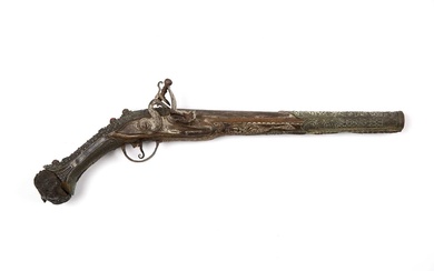 Flintlock pistol Turkish, 19th Century with brass mounts, decorated with...