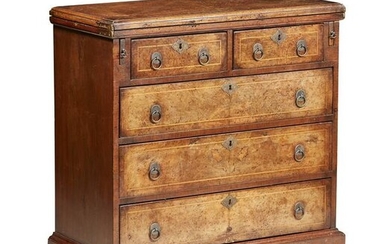 GEORGE I STYLE WALNUT BACHELOR'S CHEST EARLY 20TH