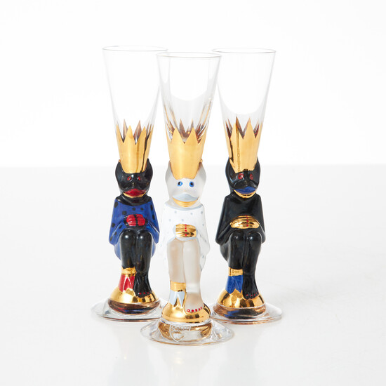 GUNNAR CYRÉN. Shot glass, 3 pcs. , "Nobel", Orrefors, model designed in 1996, foot in the shape of a crowned devil with polychrome painted decor, 2 pcs. signed GC and painter's signature, white unsigned.