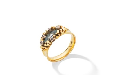 Gilian Packard: An aquamarine and diamond ring, 1965