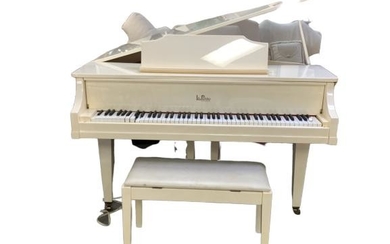 KIMBALL CREAM "LA PETITE" BABY GRAND PIANO 4.7 FT