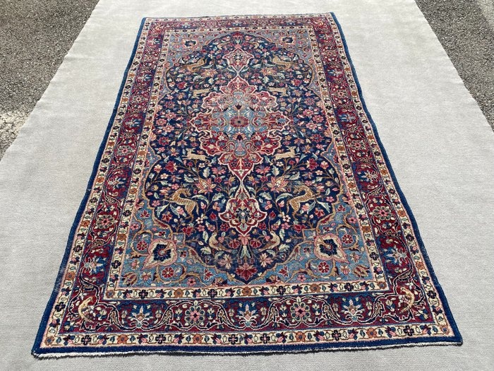 Keshan - Carpet - 235 cm - 145 cm