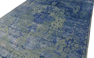 Kirman Recolored - Clean carpet - 307 cm - 247 cm