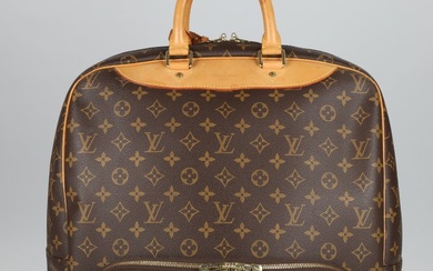 Louis Vuitton - Evasion - Travel bag