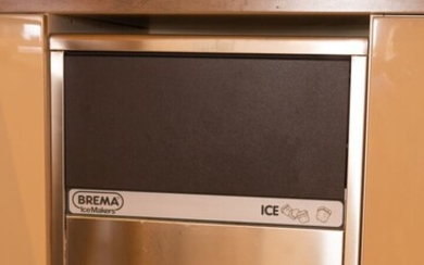 Machine à glaçons creux BREMA ICE MAKER, modèle IMF 28W. Façade inox. H_69 cm L_39...
