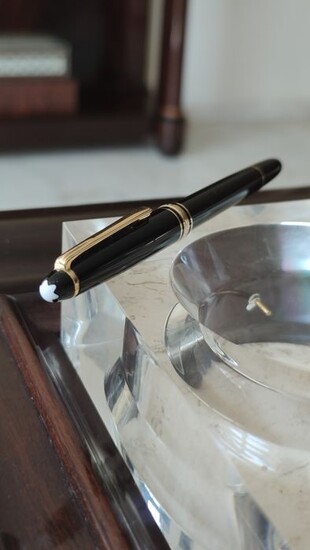 Montblanc - Fountain pen - MEISTERSTUCK PEN