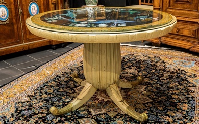 Mooie, aparte en allicht Italiaanse Art Deco-tafel in beschilderd hout en gedoreerde...