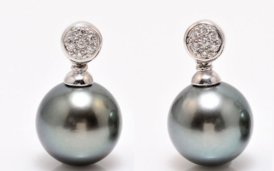 NO RESERVE PRICE - 14 kt. White Gold - 11x12mm Round Tahitian Pearls - Earrings - 0.11 ct