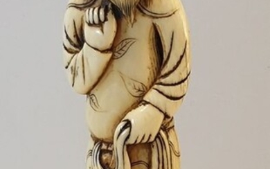 Netsuke (1) - Elephant ivory - sennin - Japan - Edo Period (1600-1868)