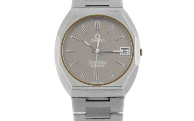 OMEGA - a stainless steel Constellation bracelet watch, 34mm.