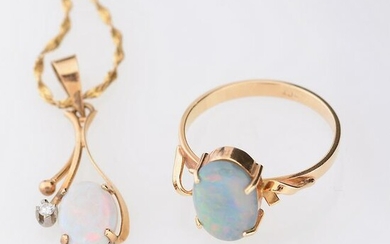 Opal, Diamond, Yellow Gold Jewelry Suite.