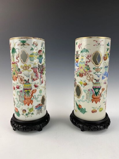 Pair Chinese Qing Dynasty Famille Rose Hat Stand Vase (2) - Porcelain - Bogu ( Antique) Theme - China - 19th century