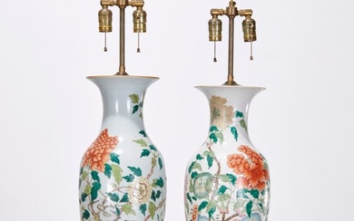 Pair Chinese famille rose porcelain vase lamps