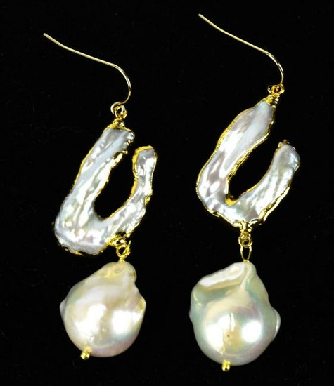 Pair Gold Cultured Baroque & Blister Pearl Earring