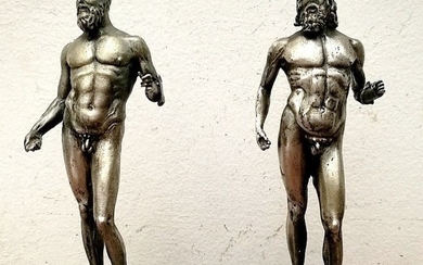 Pair of Silver Sculptures Depicting "Bronze Statues" (2) - .800 silver - Italy - Second half 20th century