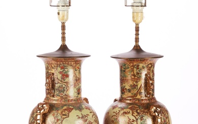 Pair of table lamps in oriental style (2)