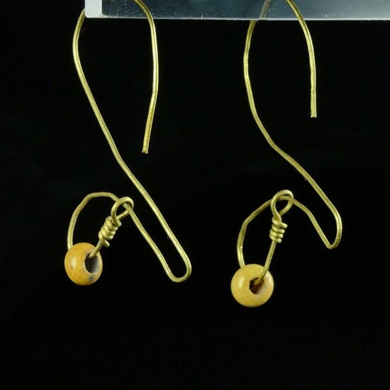 Prehistoric, Iron Age Gold Earrings with Celtic yellow glass beads, RARE