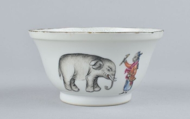 RARE CHINESE FAMILLE ROSE ELEPHANT BOWL - Porcelain - China - Yongzheng (1723-1735)