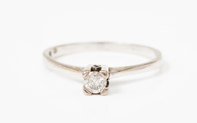 RING, 18k rhodium plated white gold, brilliant cut diamond 0,15 ct, according to engraving, Swedish control stamp.