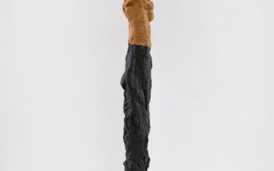 ROBERTO CORTÁZAR, Esposa no. 3, Firmada, Presenta ligeros detalles de conservación. Escultura en bronce, 186 x 30 x 30 cm, Con certificado | ROBERTO