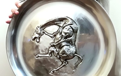 Silver Plate Entitled "The Horse" - .925 silver - Agenore Fabbri - Italy - Second half 20th century