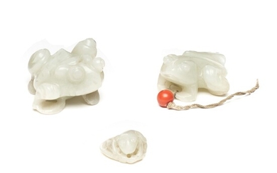 TWO CHINESE CARVED JADE FROGS