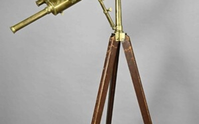 Télescope réfracteur, Angleterre, 19e siècle, Newton & Co, Opticians, Fleetstr., Londres, laiton, réglage de l'oculaire...