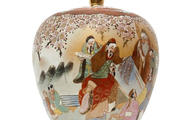 Vaso giapponese in porcellana Satsuma con coperchio e raffigurazione di saggi