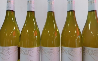 12 bouteilles de Bourgogne Blanc. Chardonnay.... - Lot 28 - Enchères Maisons-Laffitte