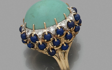 TURQUOISE RING A turquoise, lapis lazuli, diamond and gold ring....