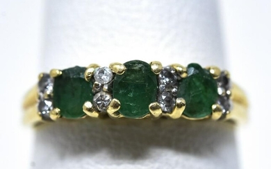 14kt Gold & Emerald Diamond Ring