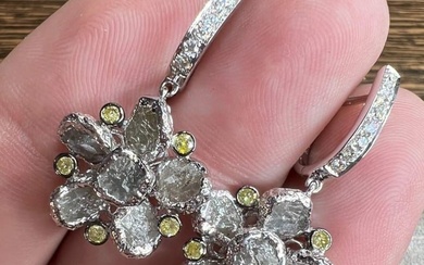 18K White Gold Rough Diamond Earrings
