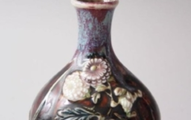 A 19TH / 20TH CENTURY CHINESE MOULDED FLAMBE PORCELAIN