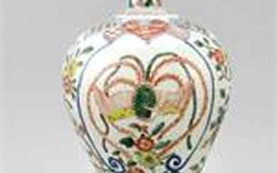 Famille-Verte vase (Meiping), pres. 19th c., Underglaze