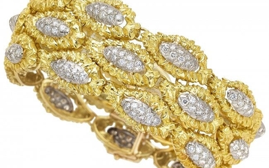 55028: Diamond, Gold Bracelet, French Stones: Full-cut