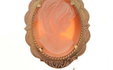 9ct gold cameo brooch plus earrings
