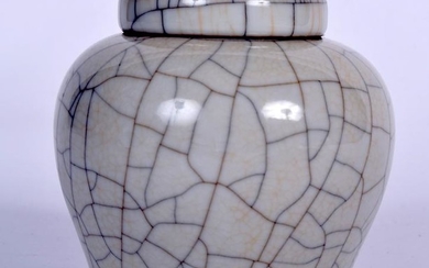 A CHINESE GE TYPE PORCELAIN JAR AND COVER, bearing
